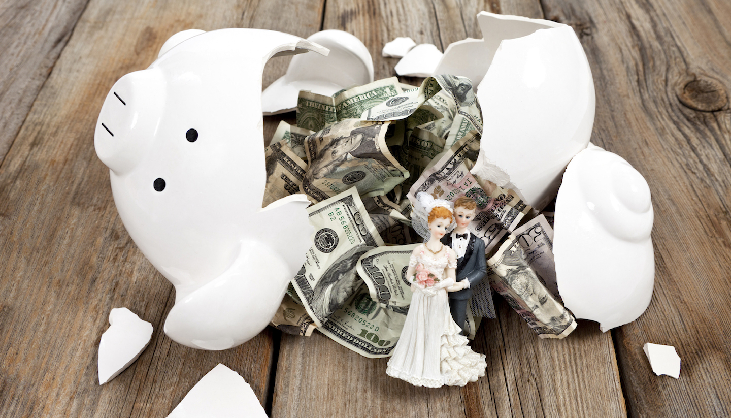 The Second City’s Guide To Wedding Gifts The Happy Couple Actually Needs